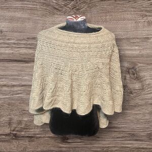 Renee’s NYC Sweater Cape Poncho Shawl Wool Mohair Blend Made in Italy Size M/L